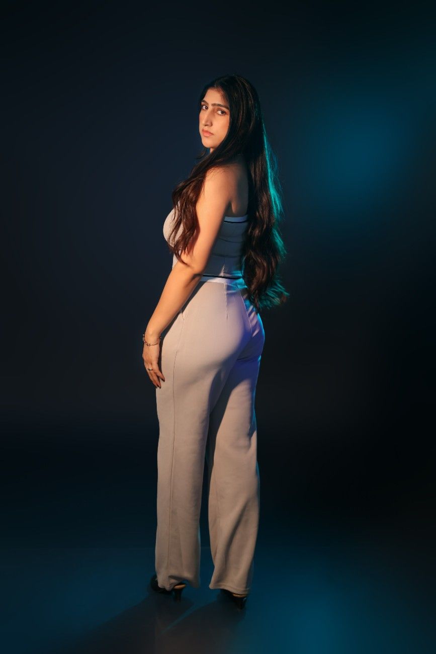 Professional Model Portfolio Mobile